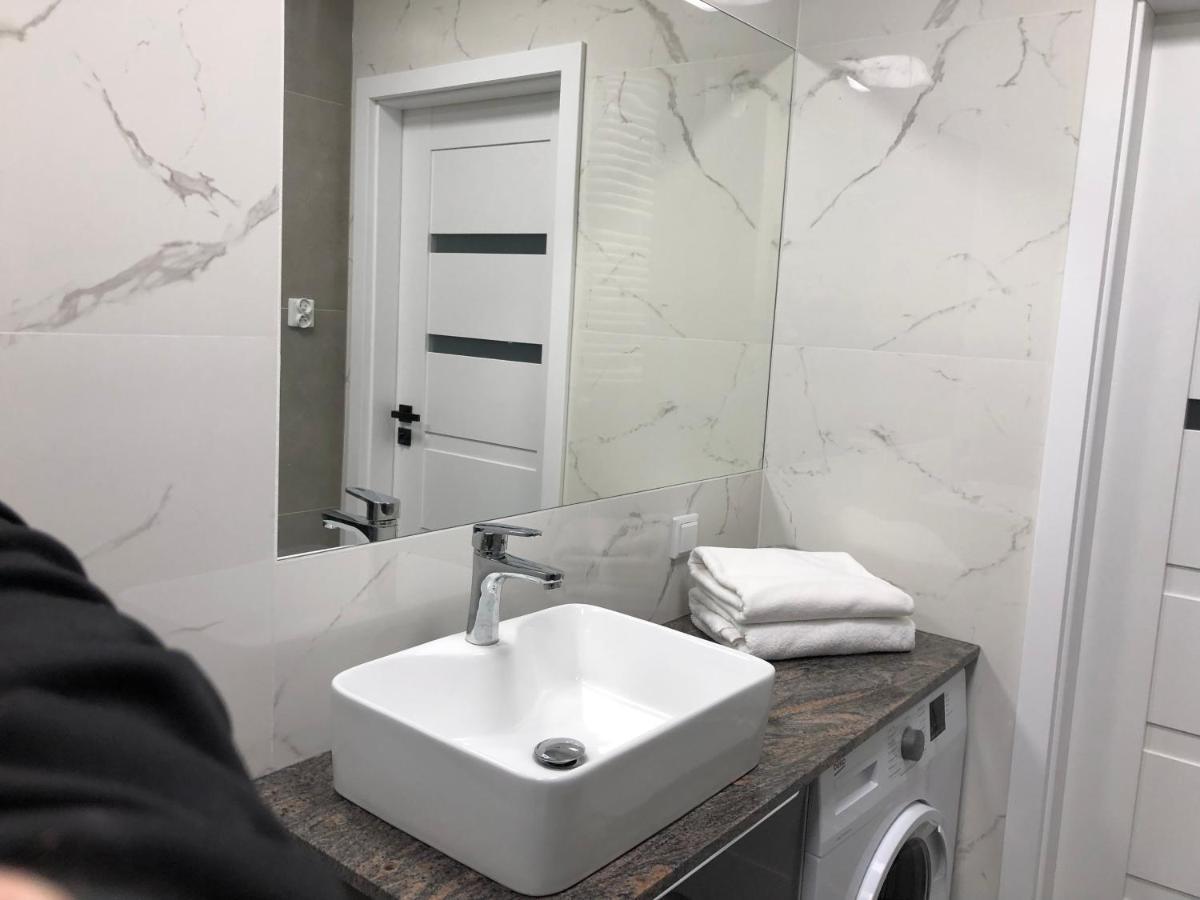 Apartamenty Platinex 6 Krakau Buitenkant foto